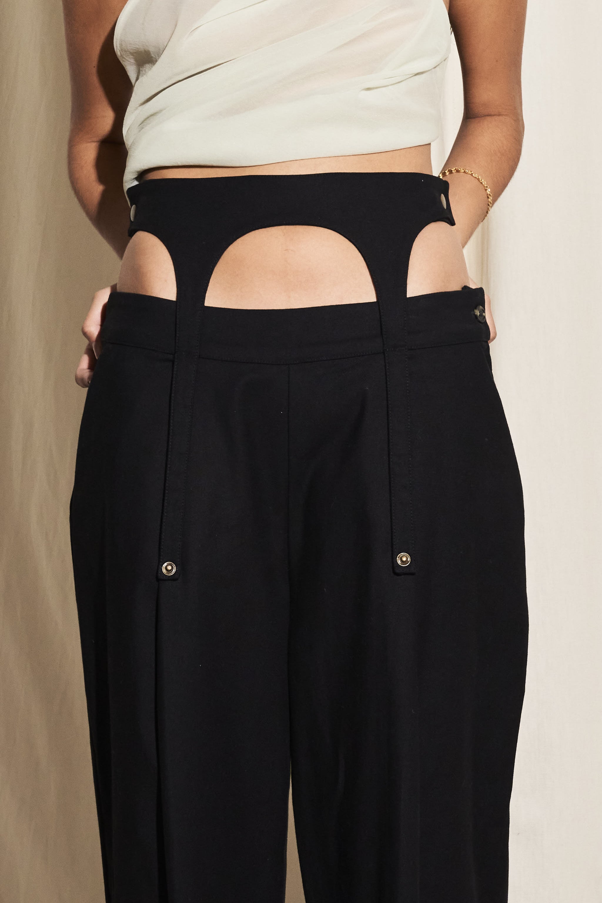 THE REKHA PANTS IN BLACK