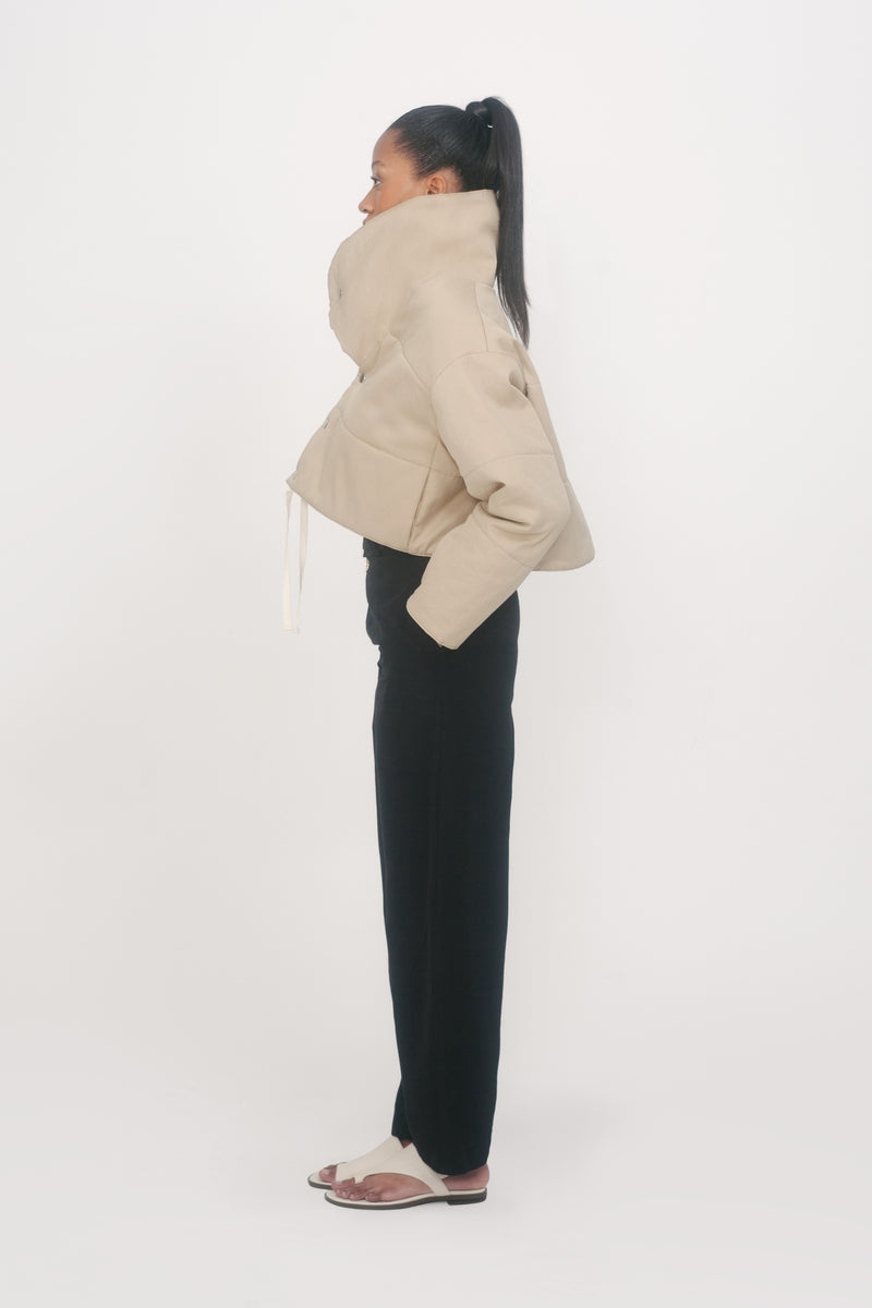 CROP PUFFER JACKET -IN BEIGE