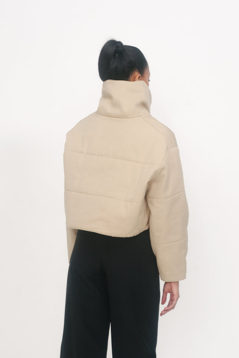 CROP PUFFER JACKET-IN BEIGE
