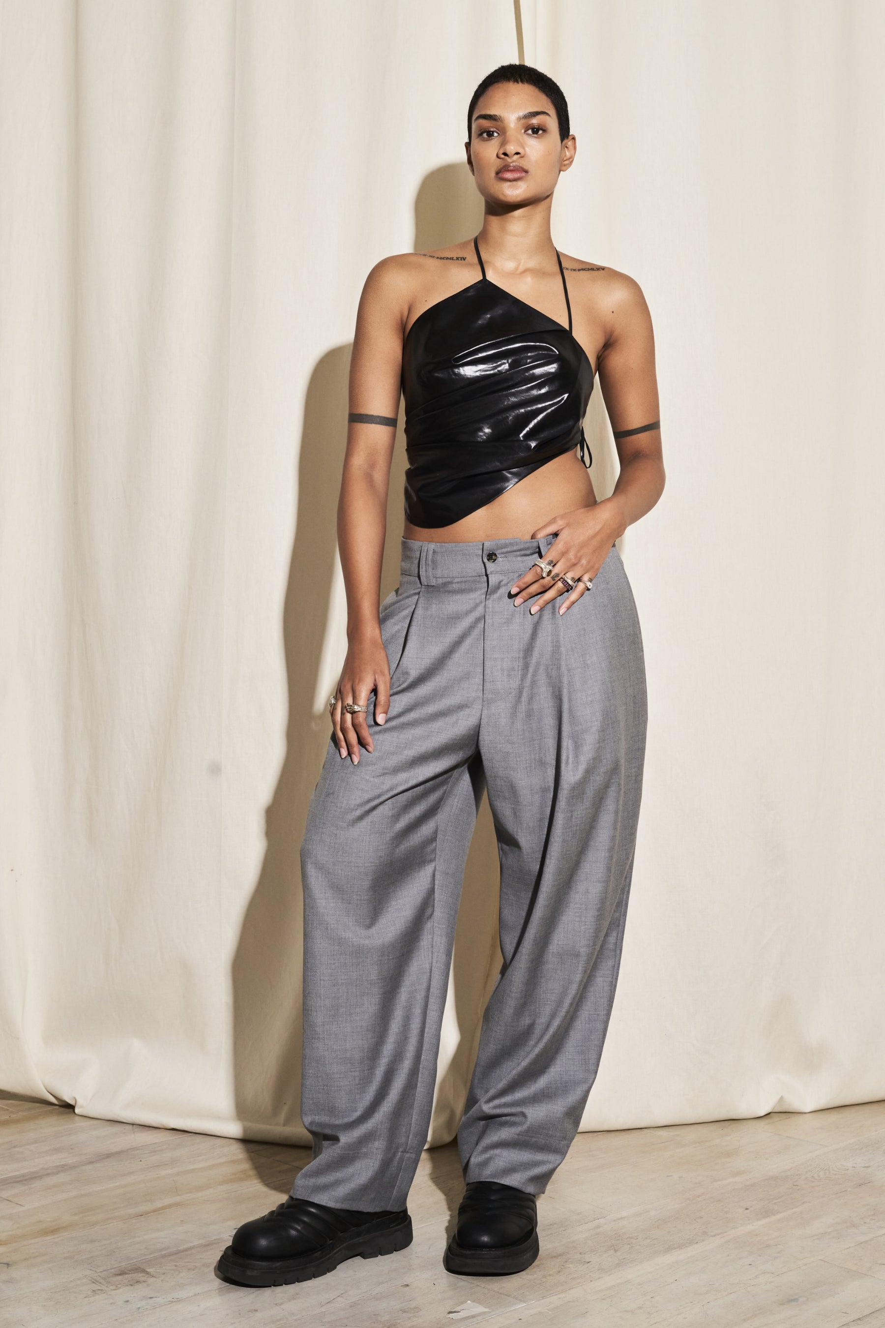 THE LUKA PANTS IN GRAY
